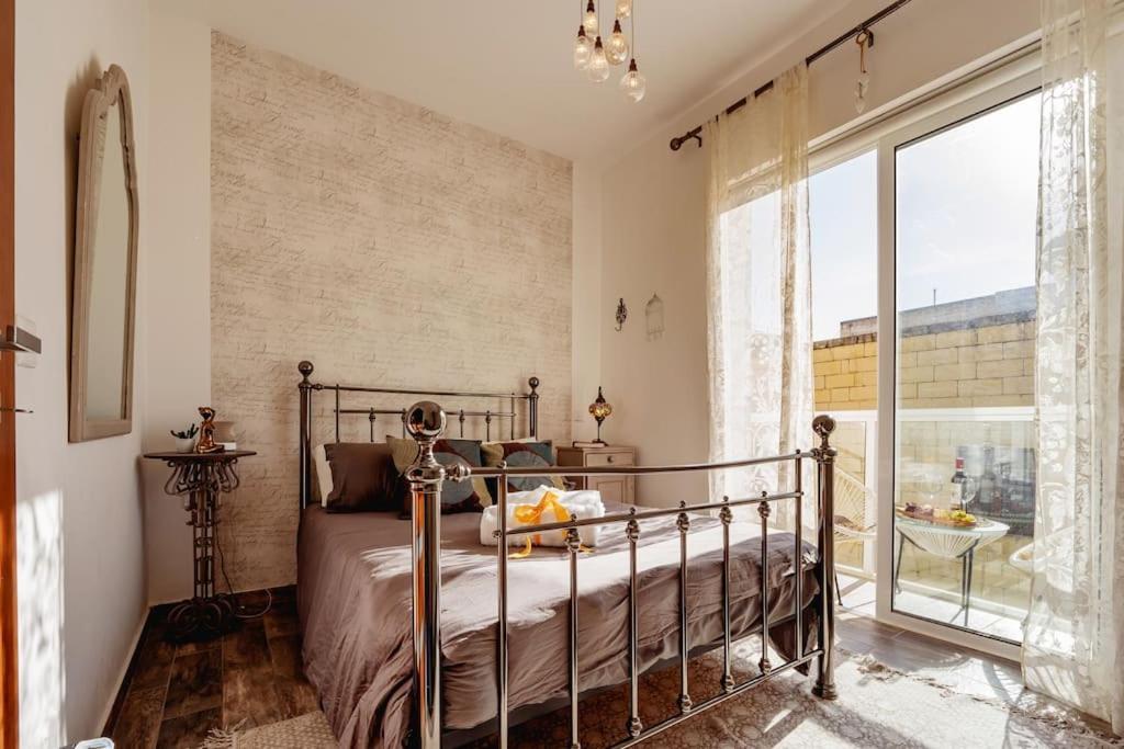 Luxury Designer Penthouse With Private Jacuzzi Daire Sliema Dış mekan fotoğraf