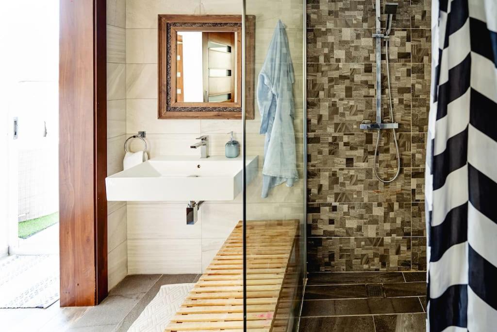 Luxury Designer Penthouse With Private Jacuzzi Daire Sliema Dış mekan fotoğraf