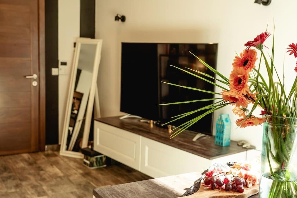Luxury Designer Penthouse With Private Jacuzzi Daire Sliema Dış mekan fotoğraf